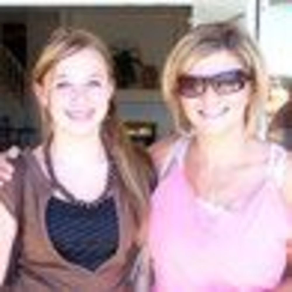 Meet your Posher, Lori